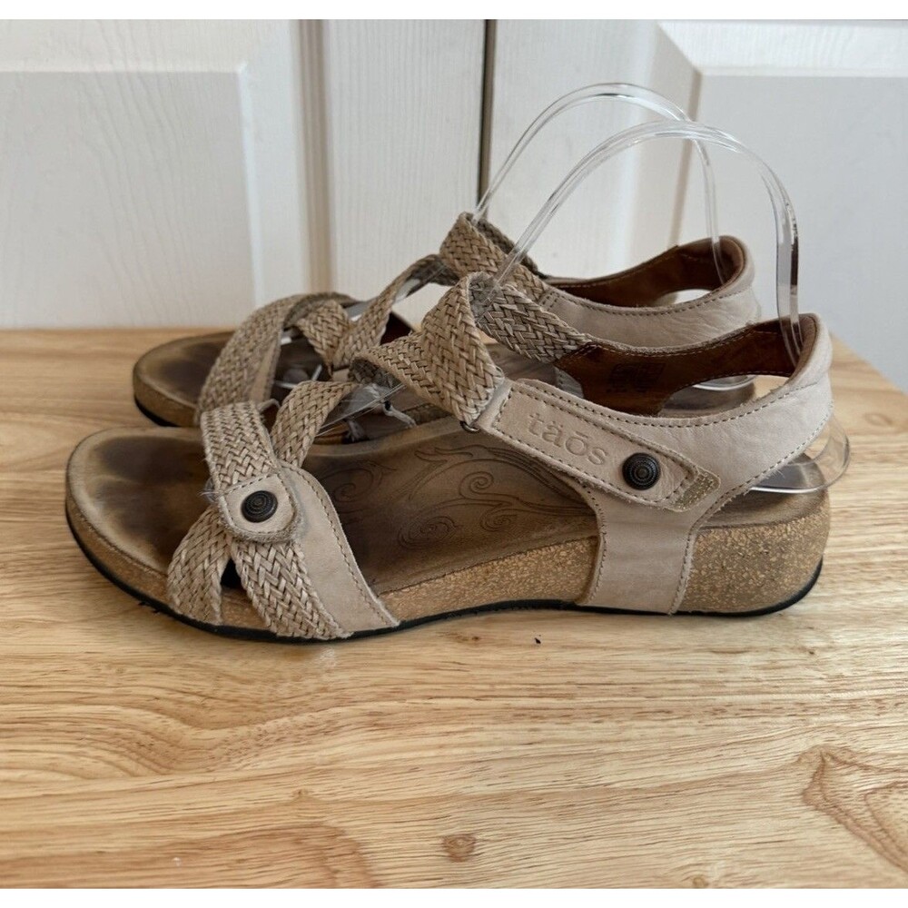 Taos Footwear Trulie Braided Leather Wedge Sandals in Stone Sz US 9- 9.5 EU 40